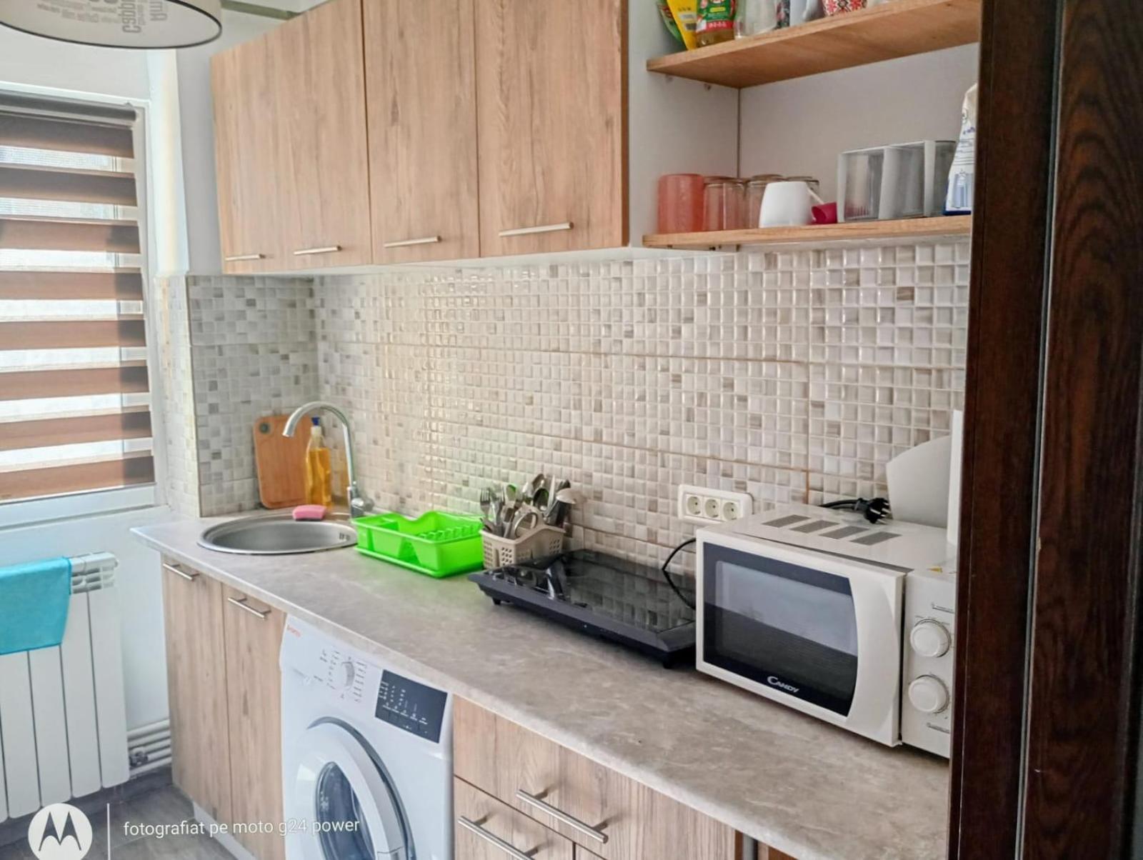 4 Rooms Apartment Tulcea Exteriör bild